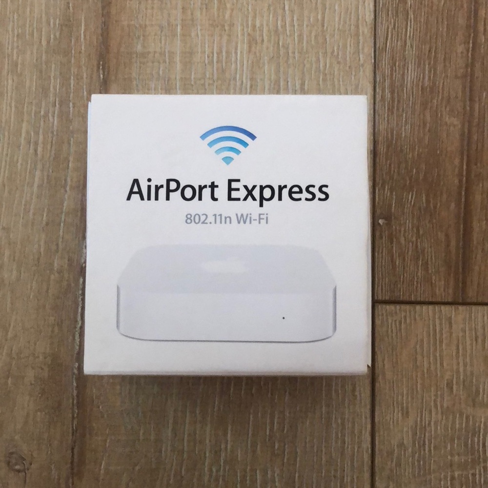 Airport Express IN BOX